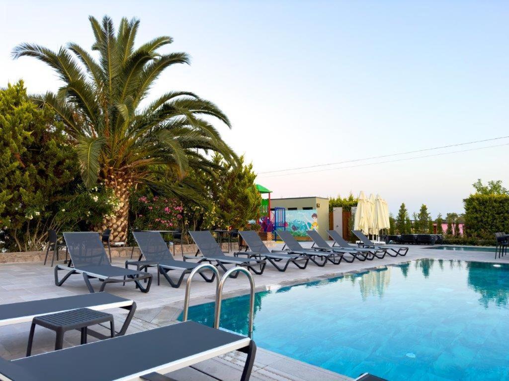 Club Kavala Beach Hotel Assos Exterior foto